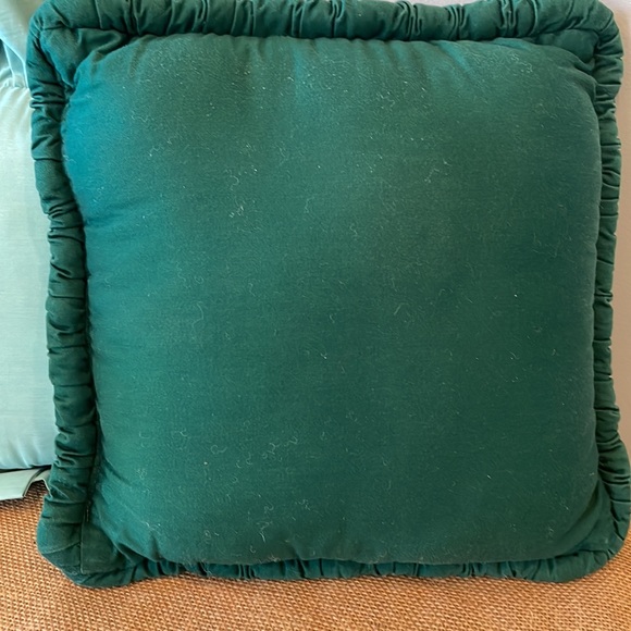 Retro 90’s accent pillows dark & light green - Picture 2 of 3